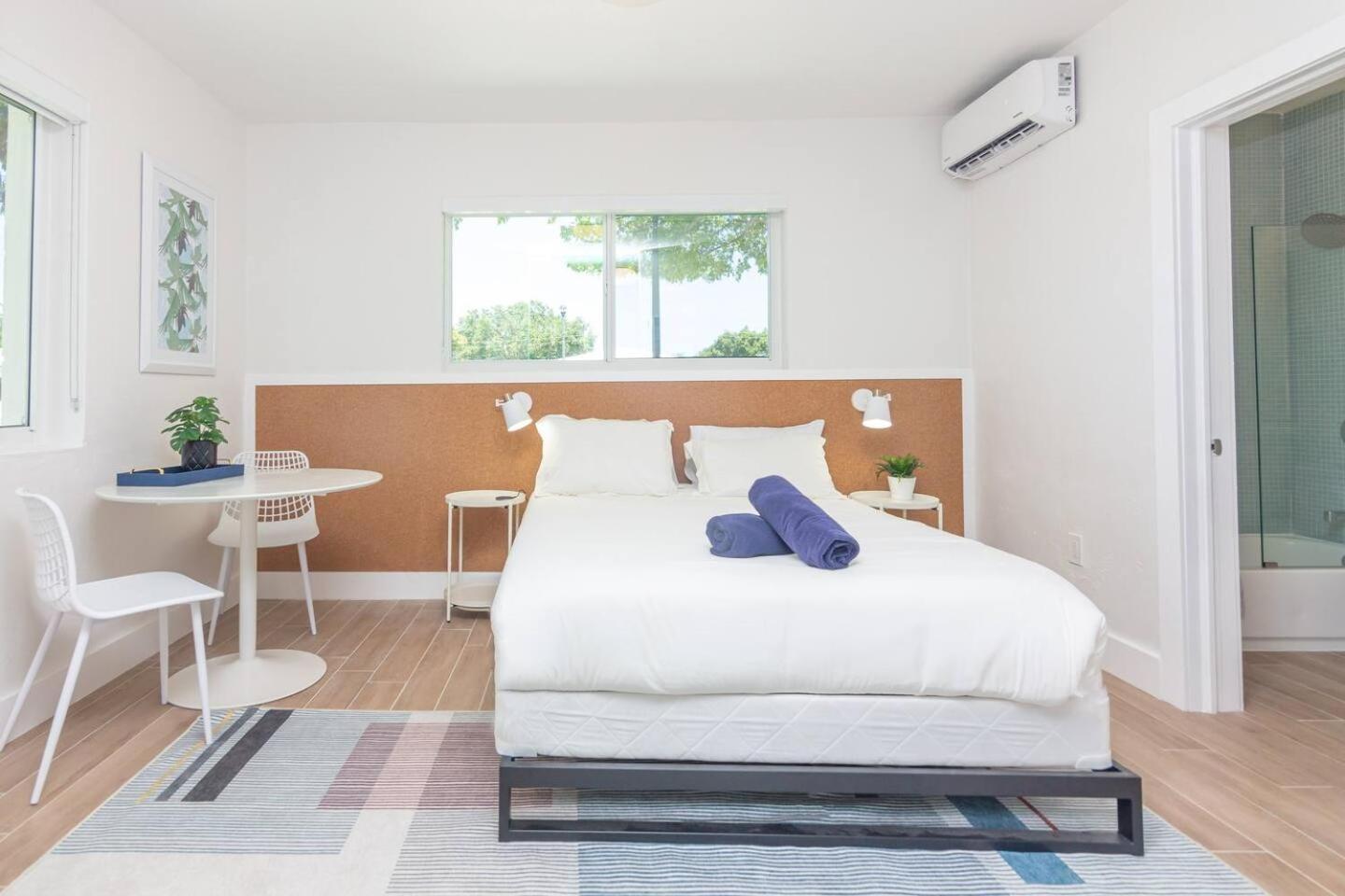 Newly Renovated Stylish Studio In El Portal #2 Miami Exteriör bild
