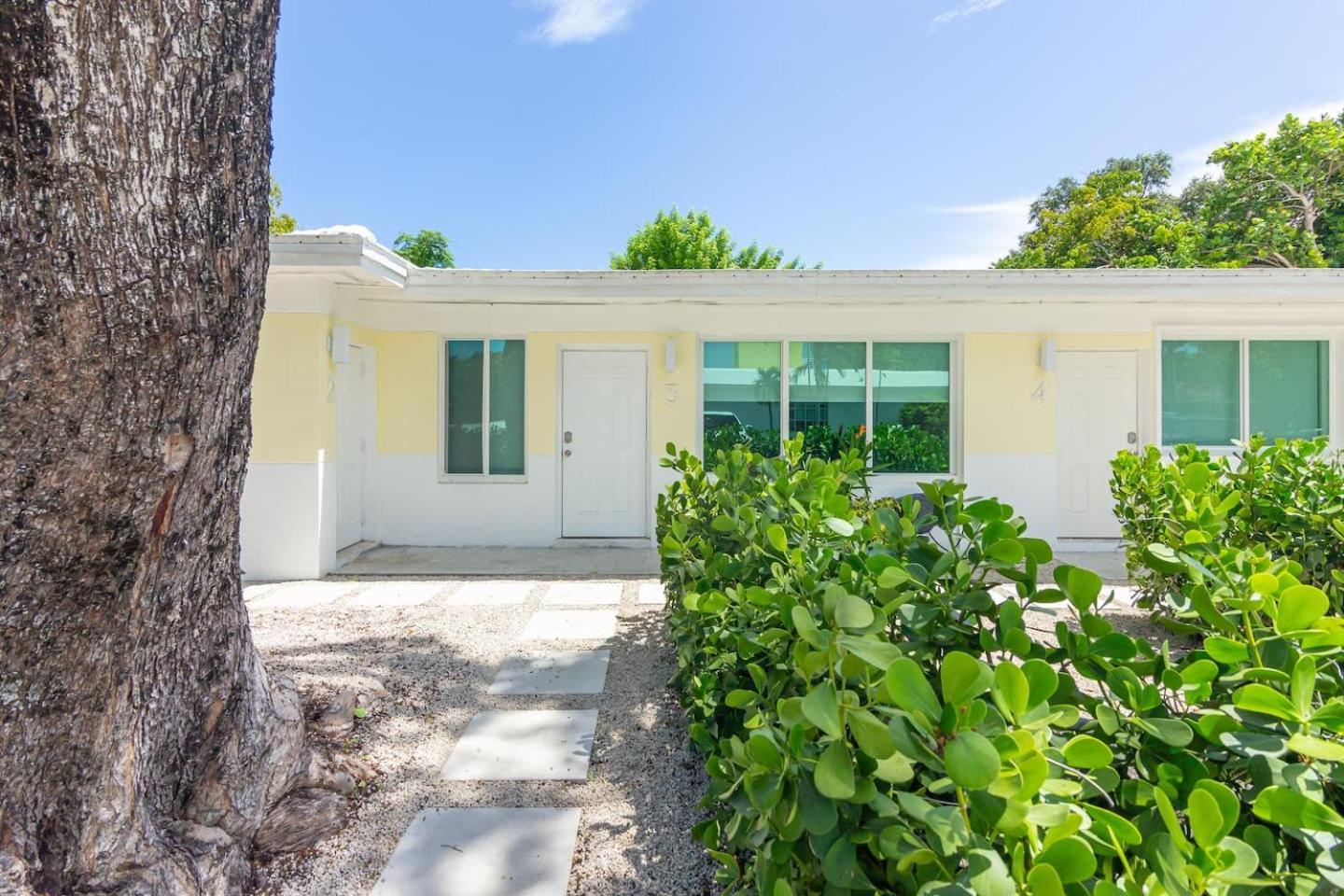 Newly Renovated Stylish Studio In El Portal #2 Miami Exteriör bild